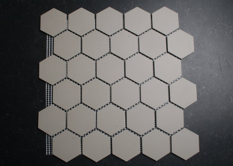 5 cm grau hexagonal Mosaik